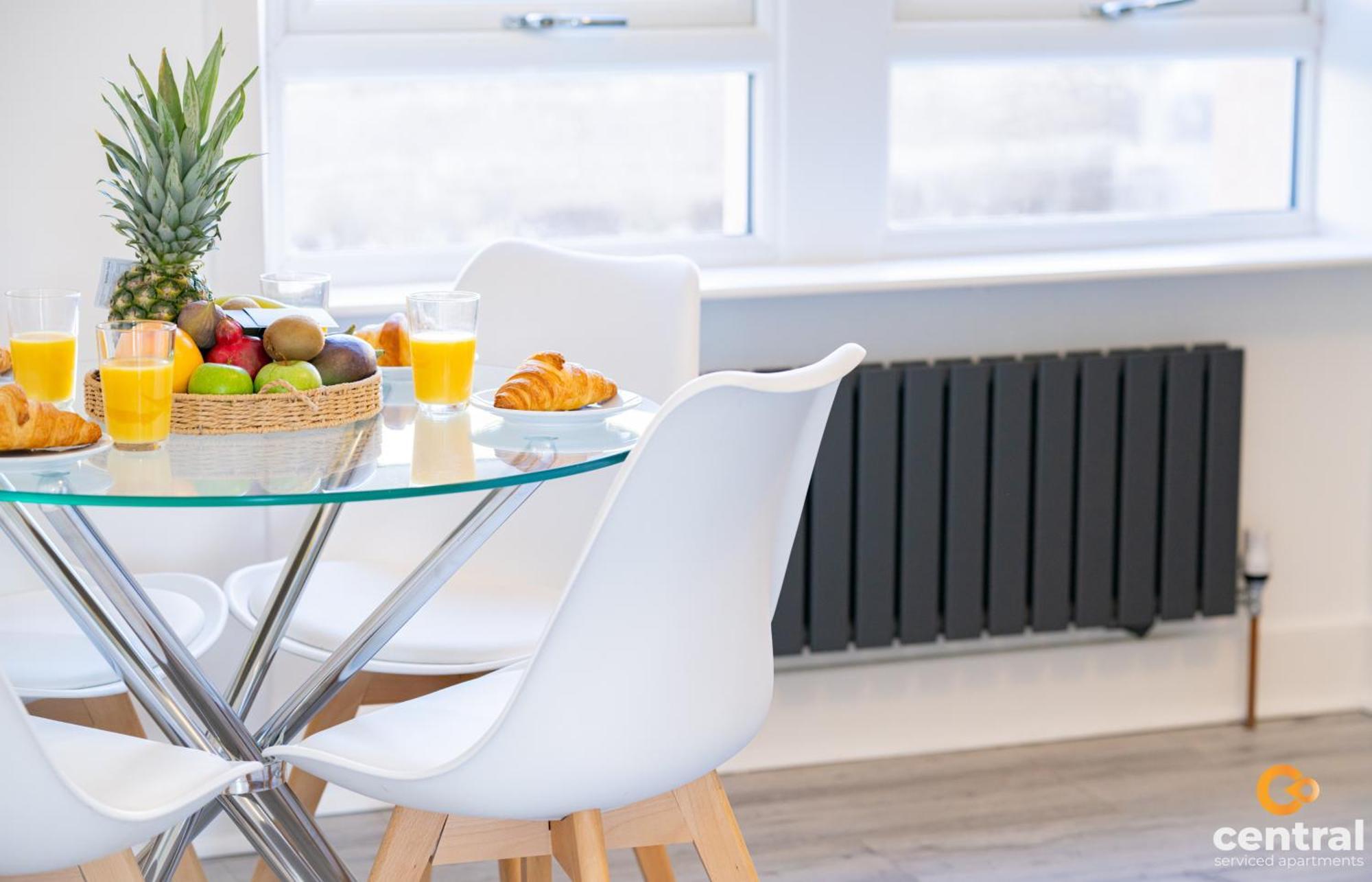 Central Serviced Apartments - 2 Bedroom - Free Street Parking - Fast Wifi - Smart Tvs In All Rooms - Ground Level - Family Neighbourhood - 3 X Double Beds - Heating 24-7 - Trade Stays - Weekly & Monthly Offers Данді Екстер'єр фото
