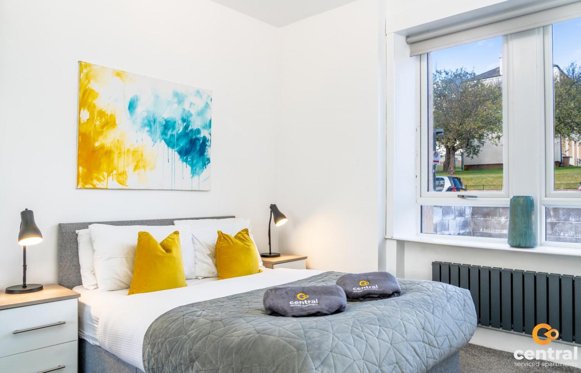 Central Serviced Apartments - 2 Bedroom - Free Street Parking - Fast Wifi - Smart Tvs In All Rooms - Ground Level - Family Neighbourhood - 3 X Double Beds - Heating 24-7 - Trade Stays - Weekly & Monthly Offers Данді Екстер'єр фото